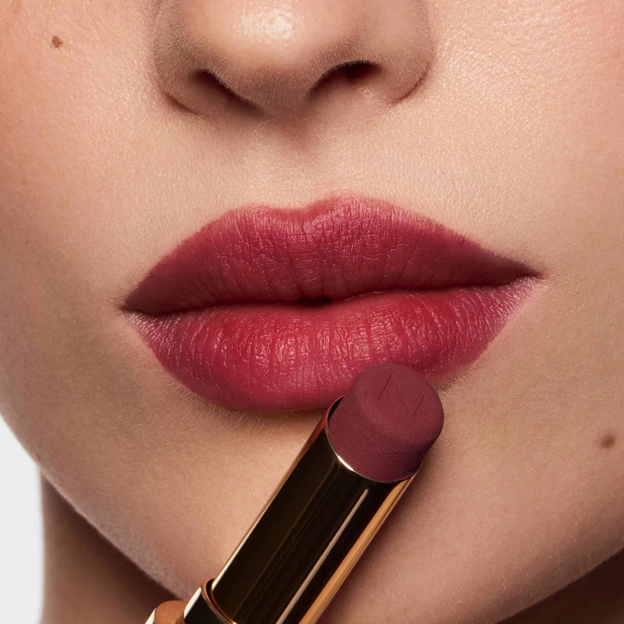Beyond Blurry Lipstick - Image 59
